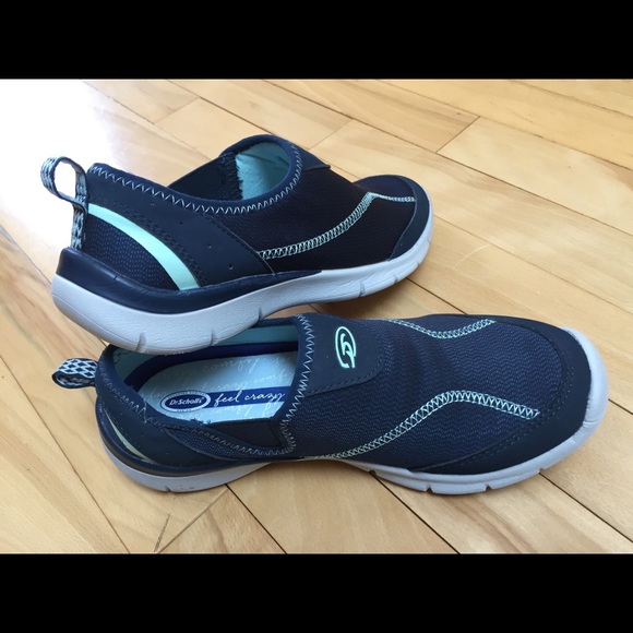 Dr Scholl’s Advance ComfortSeries Slip-on shoes - Picture 3 of 5